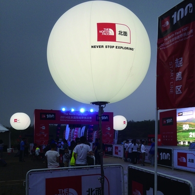 Balão inflável de hélio grande para publicidade com logotipo Impressão Sky Fly Balão inflável esfera voar