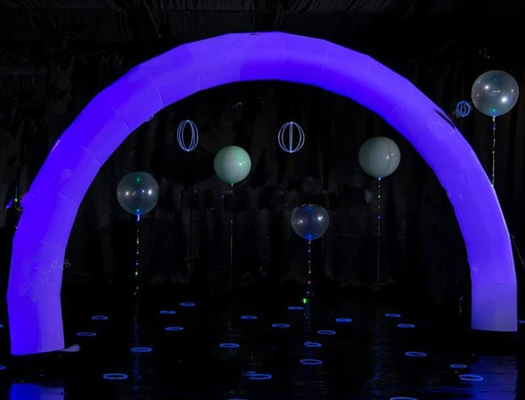 Arco de cor branca inflável exterior com luzes led RGB para publicidade de eventos Arcos de luz infláveis com arco-íris