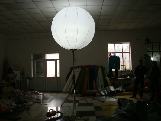 Luz LED exterior Decoração publicitária gigante modelo inflável Balão lunar inflável grande