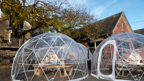 Novo design 4 a 10 pessoas 850g tecido de PVC Glamping Dome Sala luxuosa Tendas