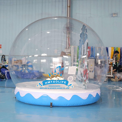 Casa de bolhas inflável azul com PVC transparente para festa ao ar livre